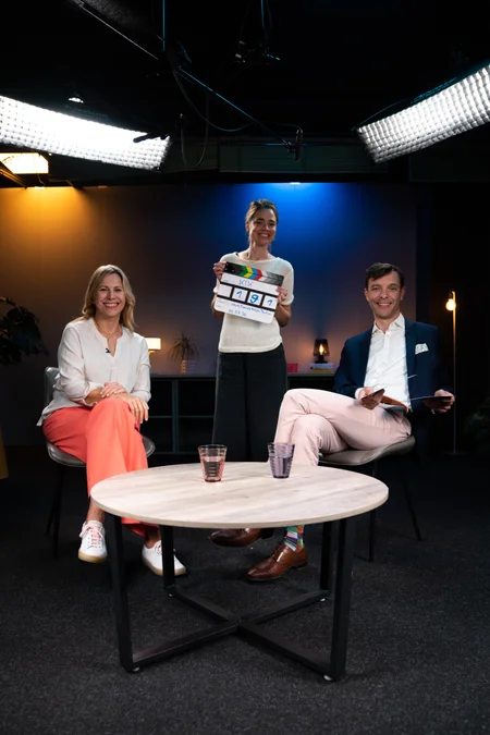 Studio-Produktion des Lehrgangs bei thekey.academy
