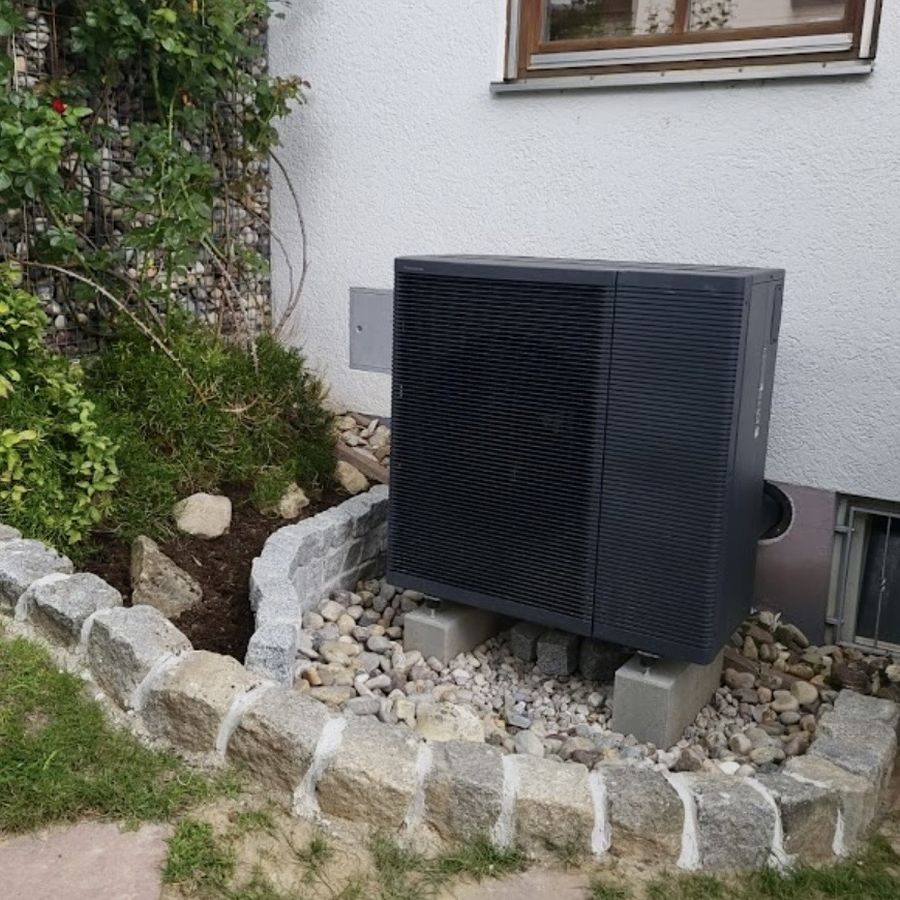 Rüdigers GALVANY Wärmepumpe im Steingarten
